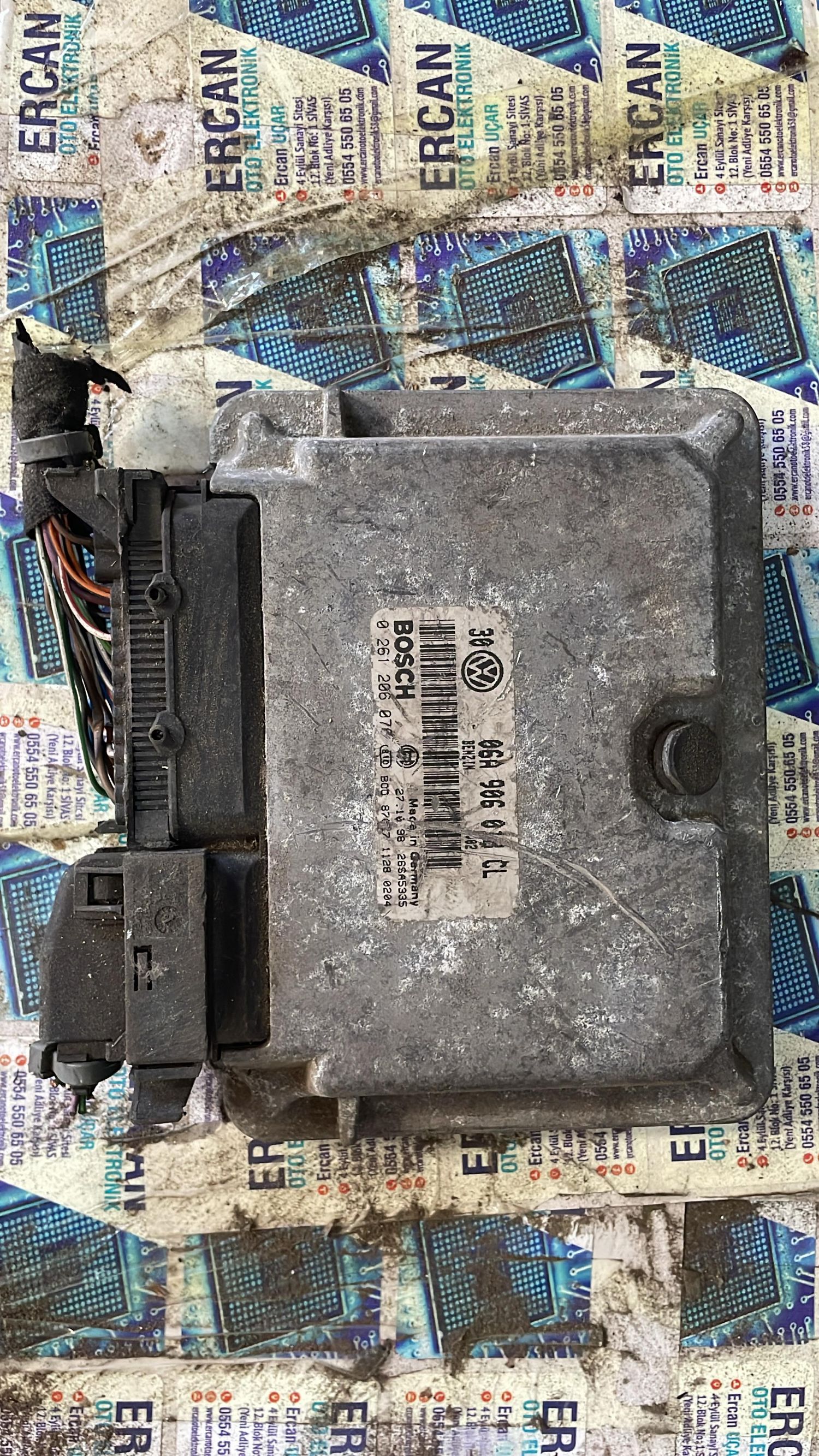 06a906018 VW GOLF 4 Motor Beyni 